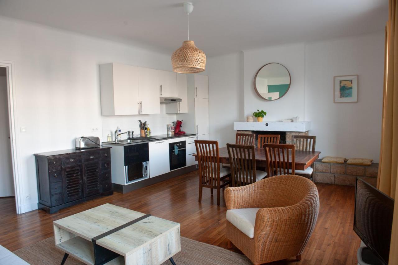 Appartement Spacieux Avec Balcon Et Parking Brest Ngoại thất bức ảnh